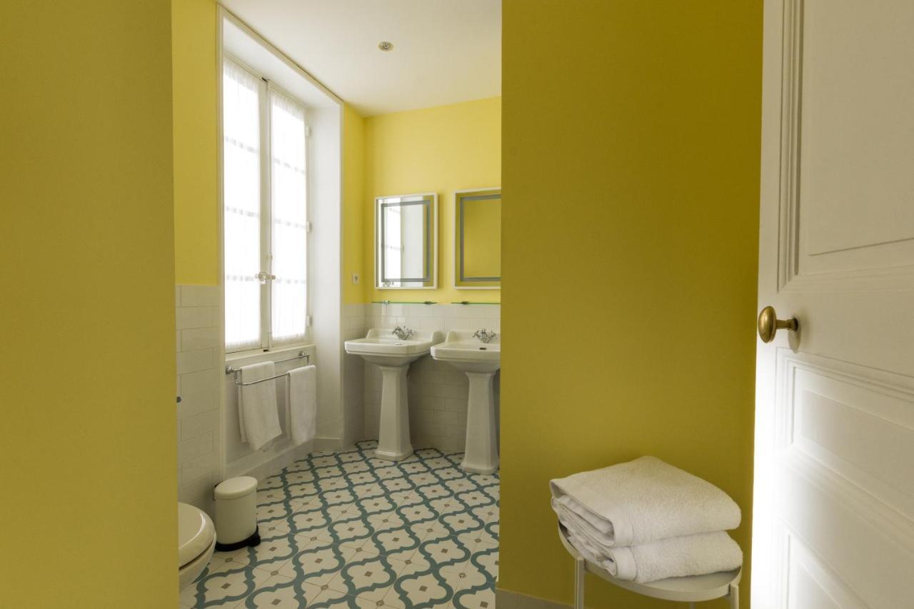 De L'anglais, Maison d'hôtes *